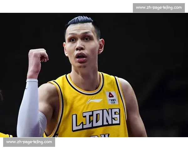 许钟豪铁山靠致亚洲第一后卫报销，CBA 恶汉再引国际争议
