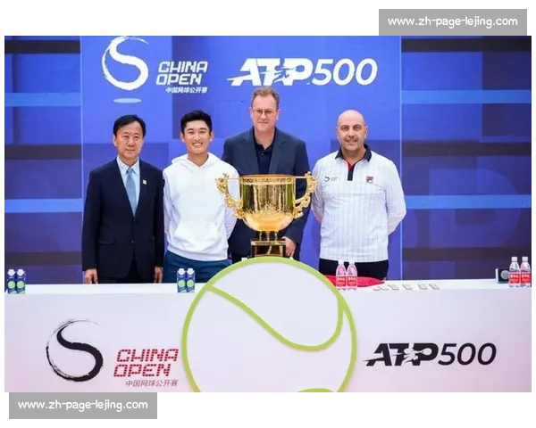 辛纳阿卡稳居前二 商竣程小布坚守前百 辛纳阿卡稳居前二 商竣程小布坚守前百